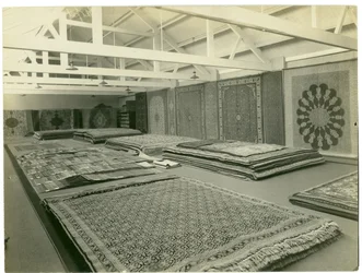 Teppichfabrik, Hauptausstellungsraum, 1923